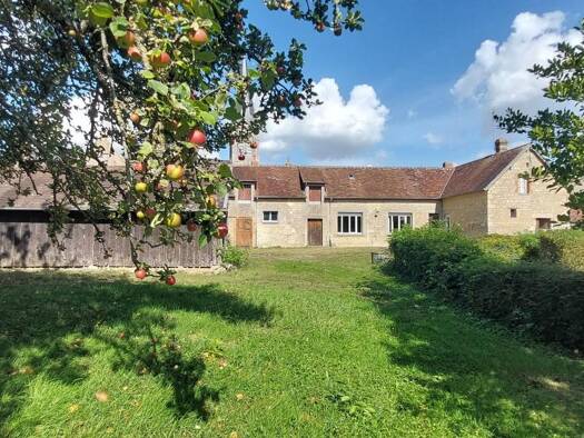 Maison à vendre 173 000 € 4 pièces 2 chambres 200 m² 7 319 m² de terrain Coulonges-sur-Sarthe 61170