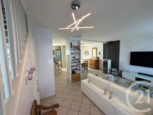 Maison à vendre 343 000 € 5 pièces 3 chambres 99 m² Ecquevilly 78920