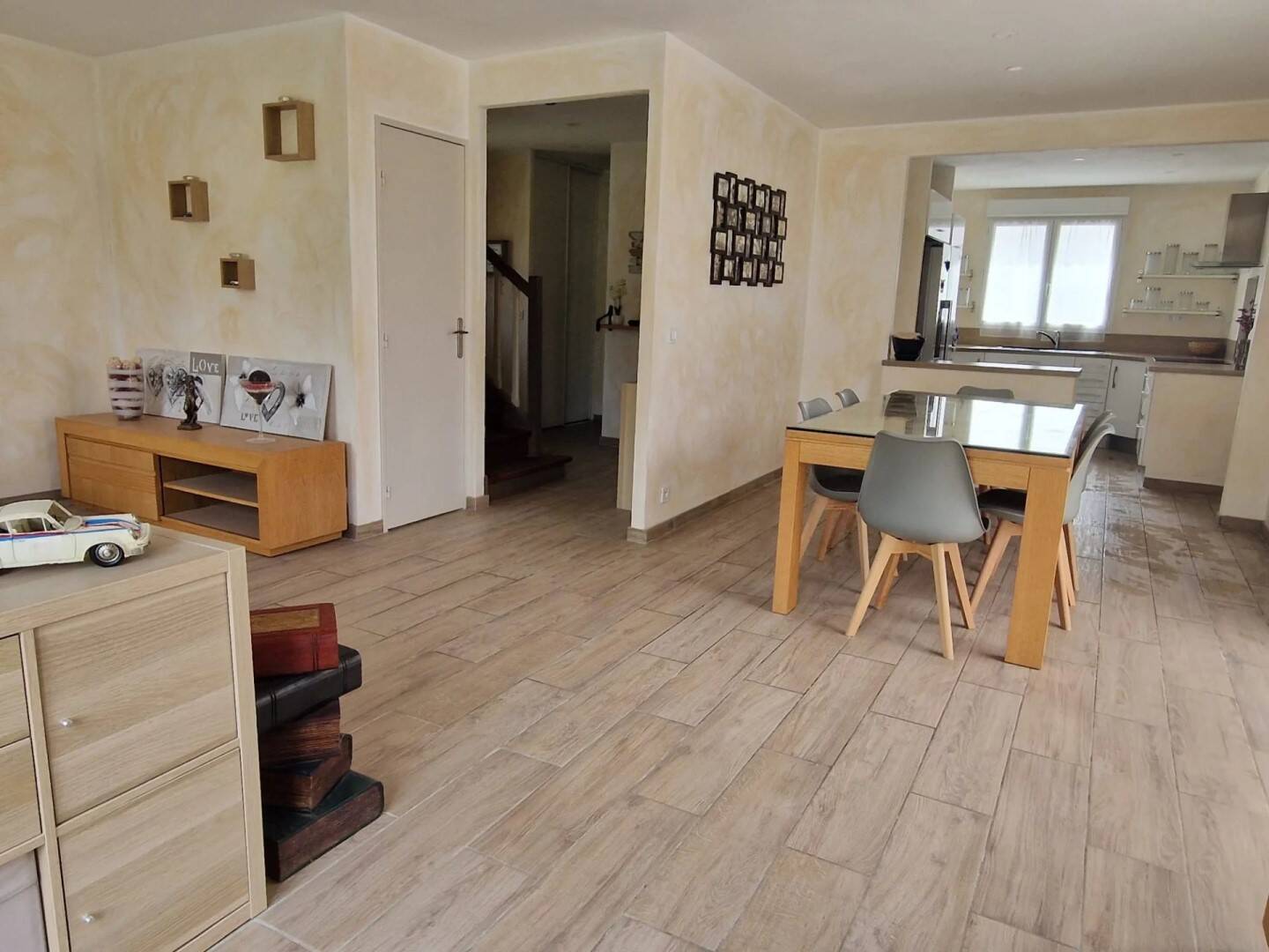 Maison à vendre, 135m², VOISINS LE BRETONNEUX