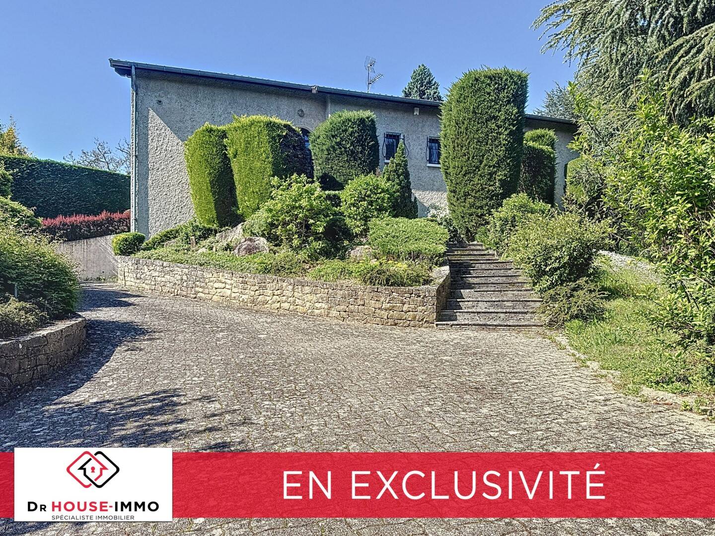 Maison à vendre, 201m², SAINT GENIS LAVAL