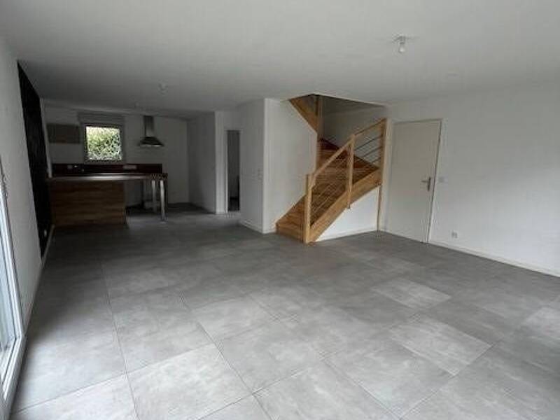 Maison à louer, 115m², NEUVILLE SUR SAONE