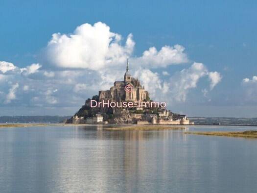 Terrain constructible à vendre 48 000 € 925 m² de terrain Pontorson 50170