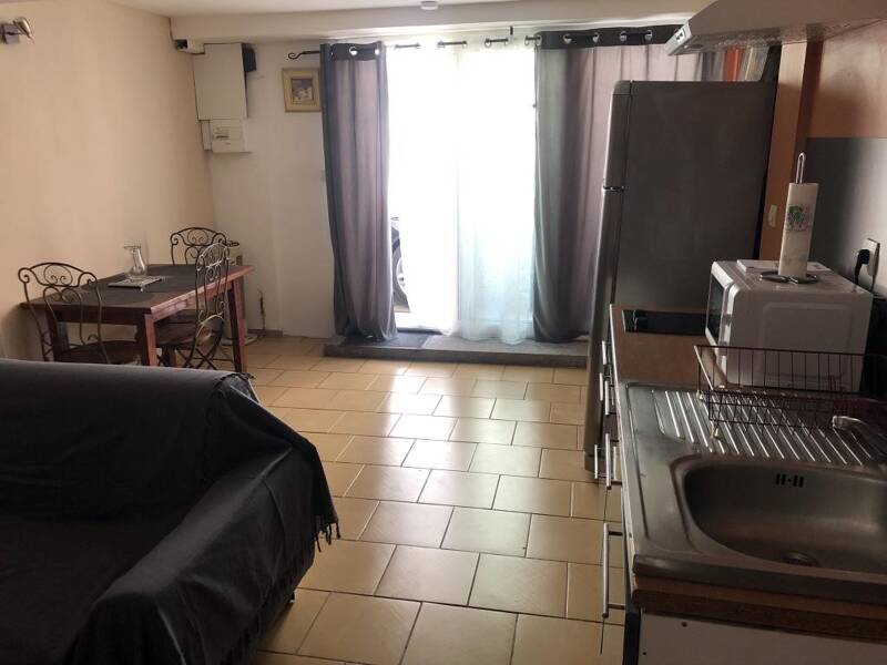 Maison à louer, 33m², MEZE