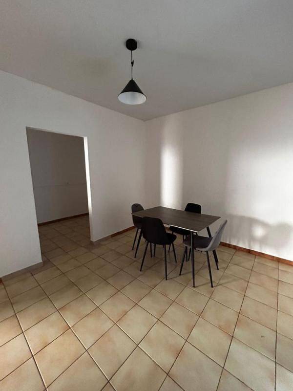 Maison à louer, 39m², CAYENNE