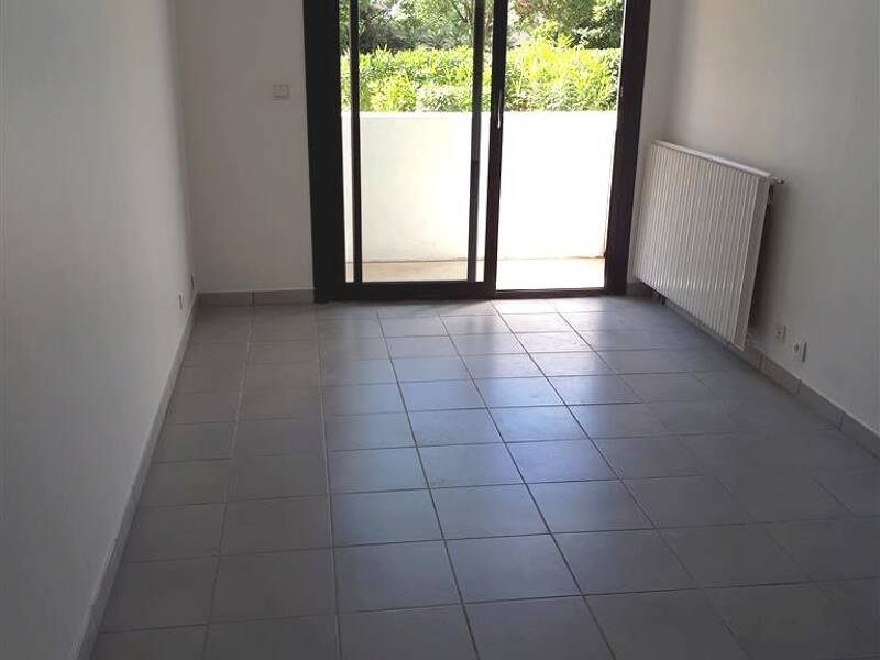 Maison à louer, 24m², MARSEILLE 12E