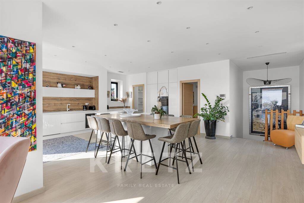 Maison à vendre, 200m², CANNES