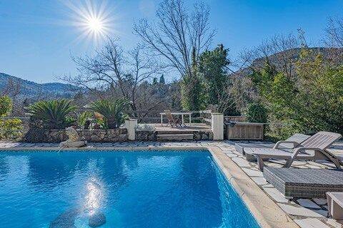 Maison à vendre, 189m², TOURRETTES SUR LOUP