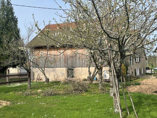 Maison à vendre 164 300 € 4 pièces 1 chambre 1 293 m² de terrain Arrentes de Corcieux 88430