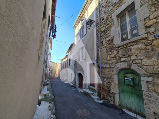 Maison à vendre 69 000 € 4 pièces 130 m² Villeneuve-de-Berg 07170