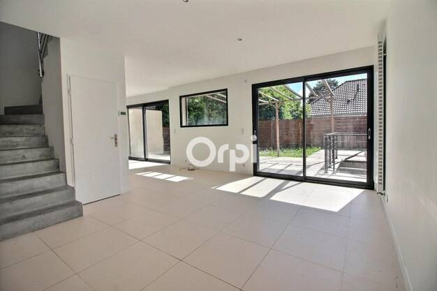 Maison à louer 1 680 € 4 pièces 3 chambres 115,8 m² 200 m² de terrain Le Vieux Bourg Morsang-sur-Orge 91390
