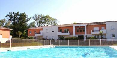 Appartement à louer 550 € 2 pièces 1 chambre 43 m² 1er étage Galgon 33133