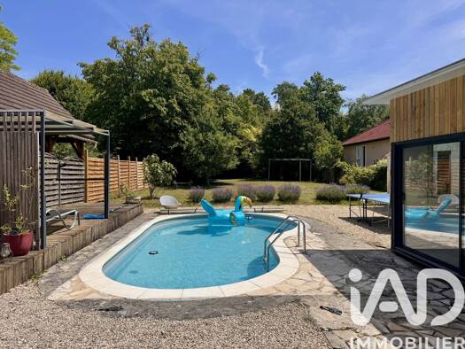 Maison de plain-pied à vendre 234 000 € 4 pièces 2 chambres 90 m² 1 614 m² de terrain Le Mérévillois 91660