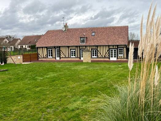 Maison à vendre 264 500 € 5 pièces 3 chambres 93 m² 1 038 m² de terrain Saint-Ouen-du-Mesnil-Oger 14670