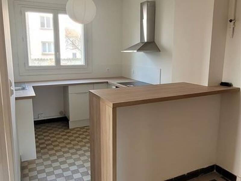 Maison à louer, 57m², LYON 8E