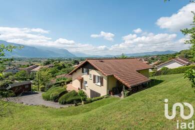 Maison à vendre 448 000 € 5 pièces 3 chambres 137 m² 1 416 m² de terrain Saint-Jean-de-Moirans 38430