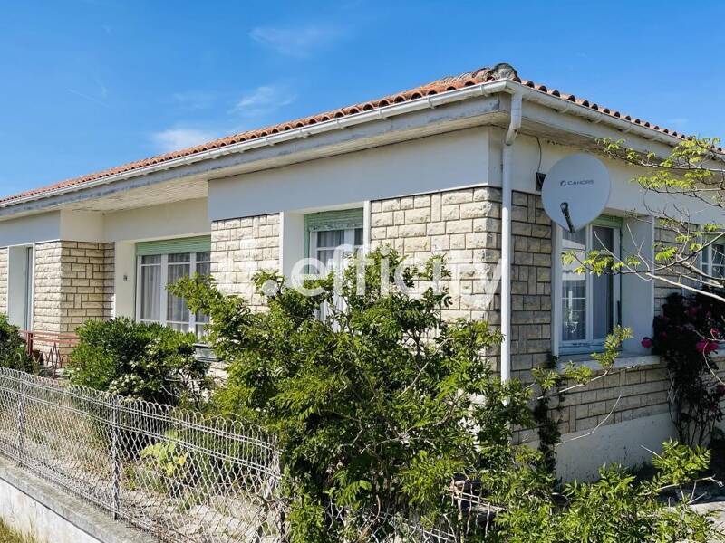 Maison à vendre, 119m², LA BREE LES BAINS