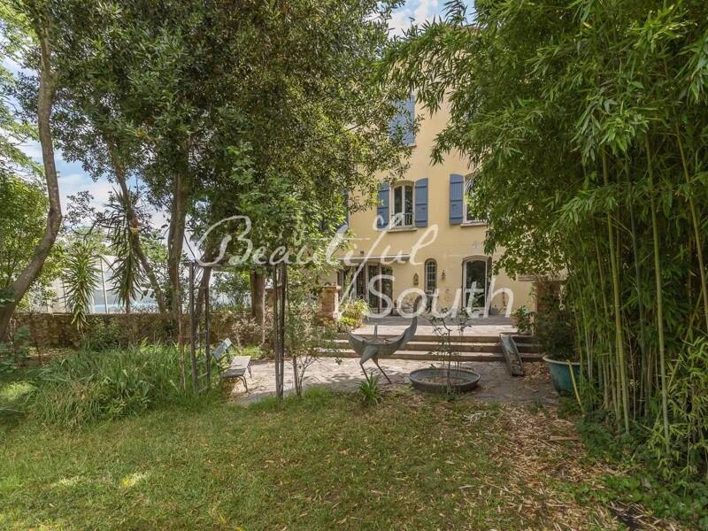 Maison à vendre, 956m², PERPIGNAN