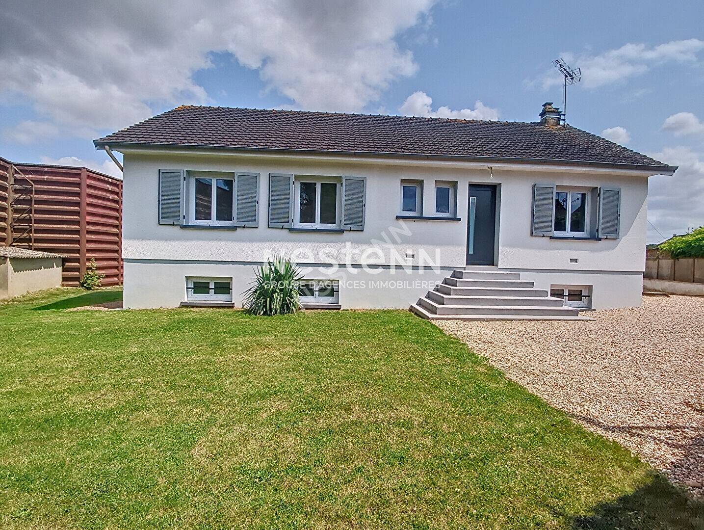 Maison à vendre, 84m², SAINT LUBIN DES JONCHERETS
