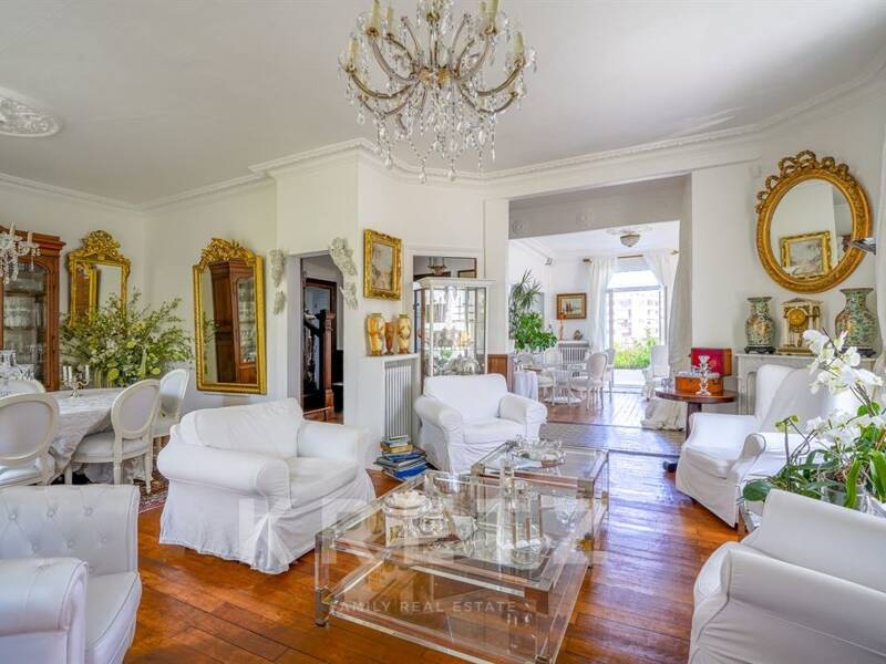 Maison à vendre, 202m², LE POULIGUEN