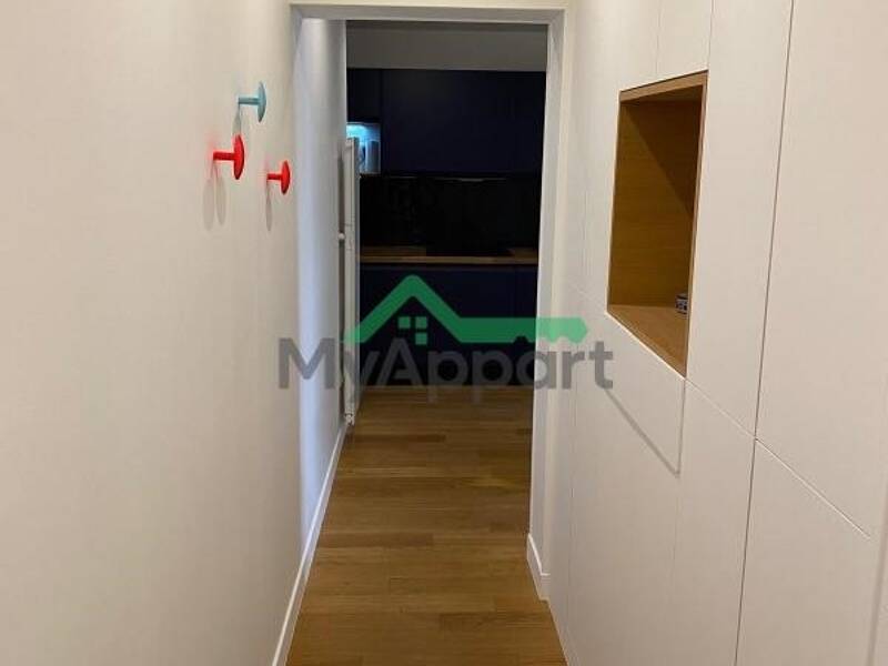 Maison à louer, 48m², PARIS 18E