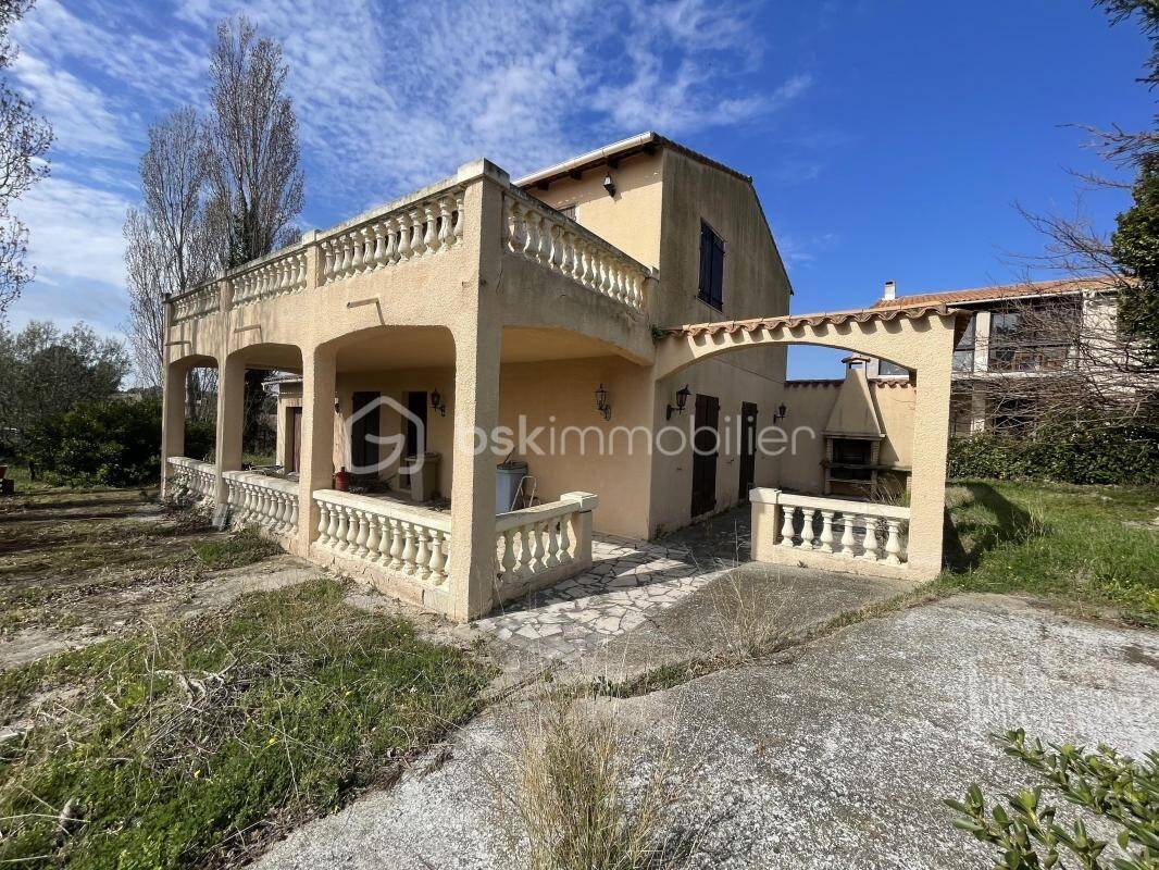 Maison à vendre, 140m², MONTBAZIN