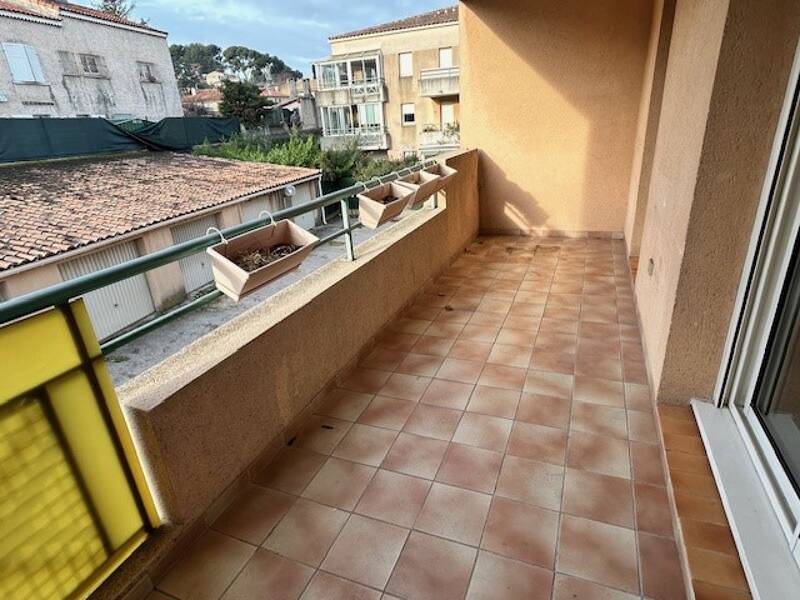 Maison à louer, 74m², AUBAGNE