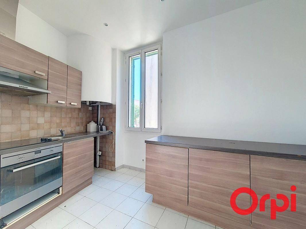 Maison à louer, 57m², AJACCIO