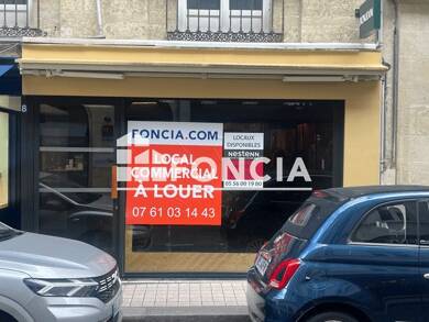 Local commercial à louer 2 527 € 62 m² de surface de vente Hôtel de Ville-Quinconce-Saint Seurin-Fondaudège Bordeaux 33000
