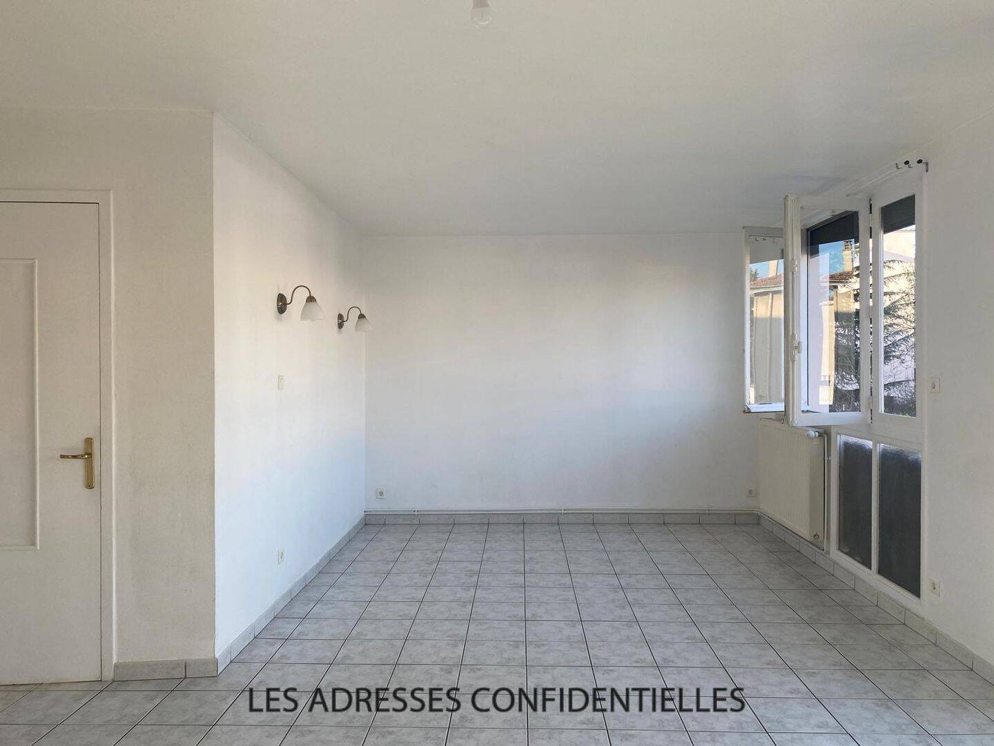 Maison à louer, 58m², TASSIN LA DEMI LUNE