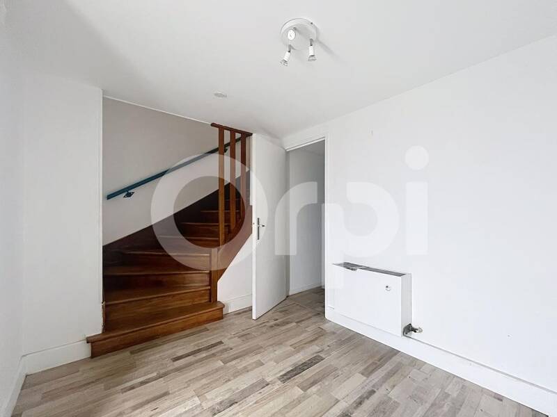 Maison à louer, 96m², SAINT PANTALEON DE LARCHE