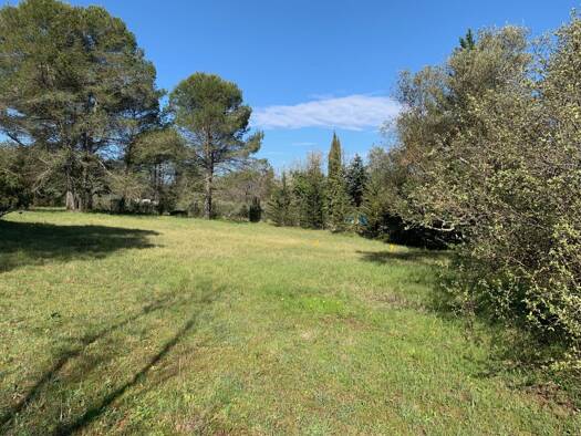 Terrain constructible à vendre 155 000 € 1 700 m² de terrain Le Val 83143