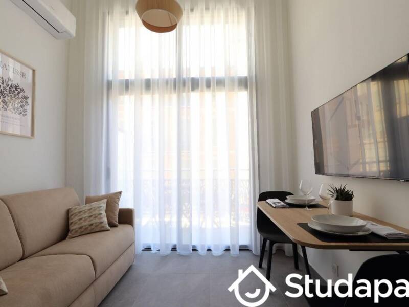 Maison à louer, 27m², NICE