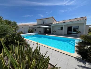 Maison à vendre 799 000 € 4 pièces 3 chambres 196 m² 1 978 m² de terrain Arces 17120