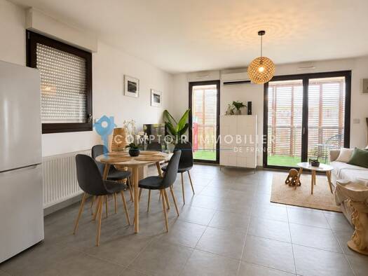Appartement à vendre 249 000 € 4 pièces 3 chambres 79 m² Étage 4/4 Montpellier 34070