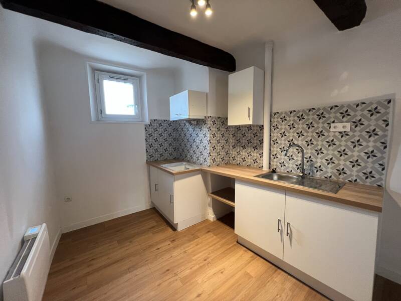 Maison à louer, 27m², MARSEILLE 7E