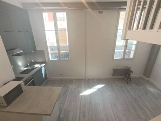 Appartement à vendre 296 000 € 1 pièce 28 m² RDC/4 Buttes Chaumont Paris 19ème arrondissement 75019