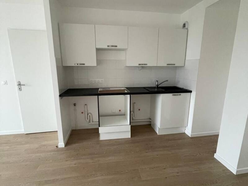 Maison à louer, 84m², LOUVRES