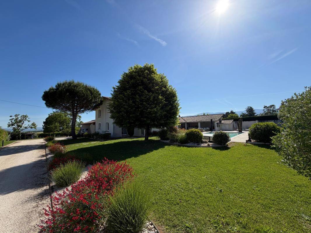 Maison à vendre, 246m², CHATUZANGE LE GOUBET