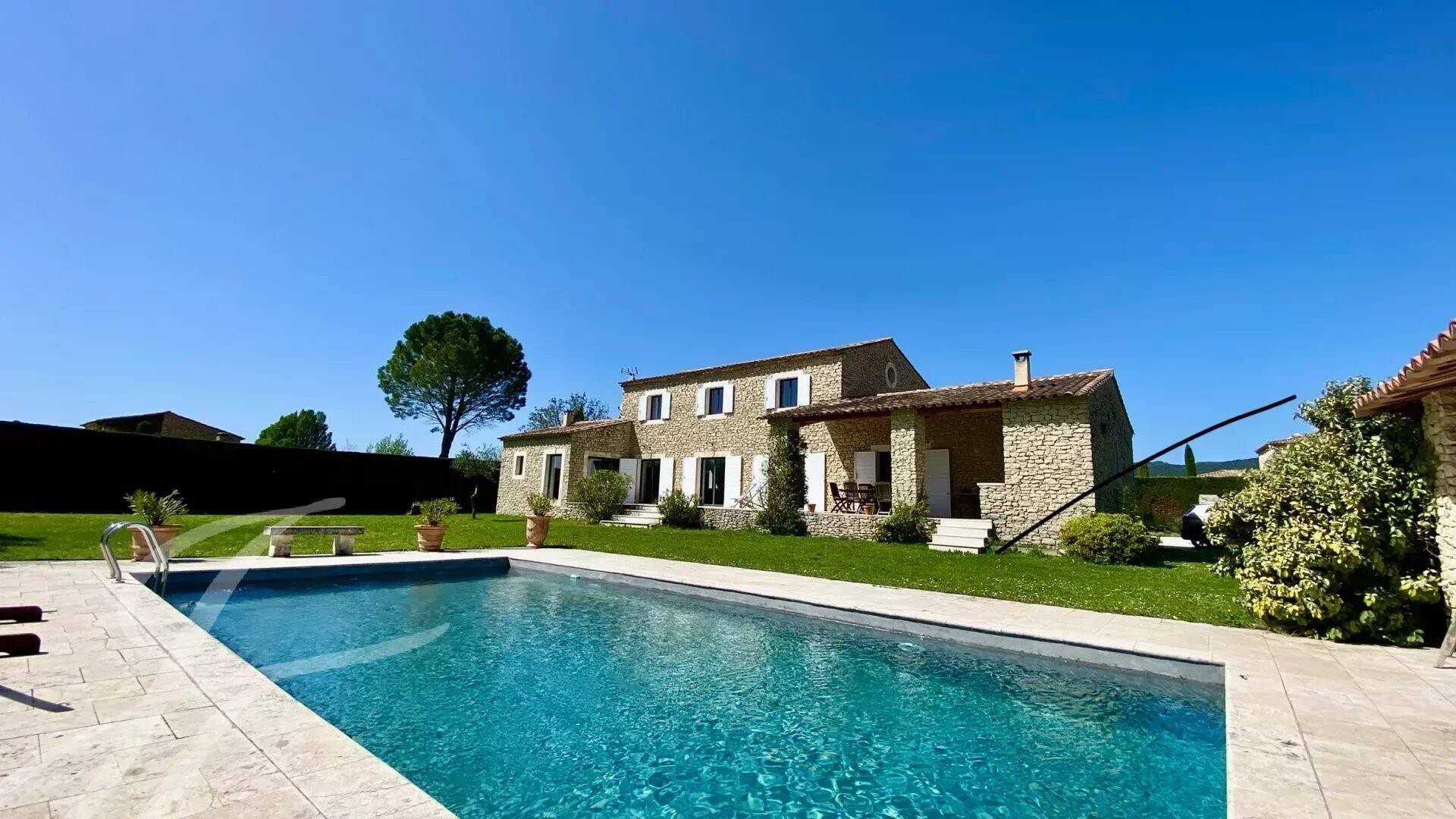 Maison à vendre, 258m², GORDES