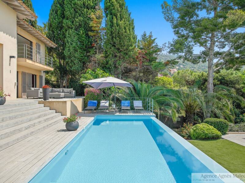 Maison à vendre, 215m², RAYOL CANADEL SUR MER