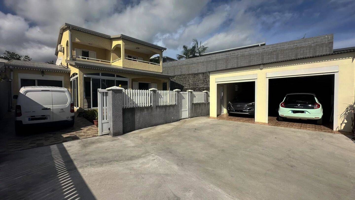 Maison à vendre, 150m², SAINT PIERRE