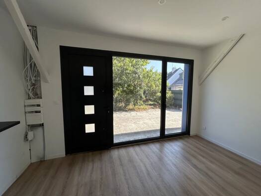 Local commercial à vendre 160 000 € 80 m² de surface de vente Le Brionneau-Parc de la Haye Avrillé 49240