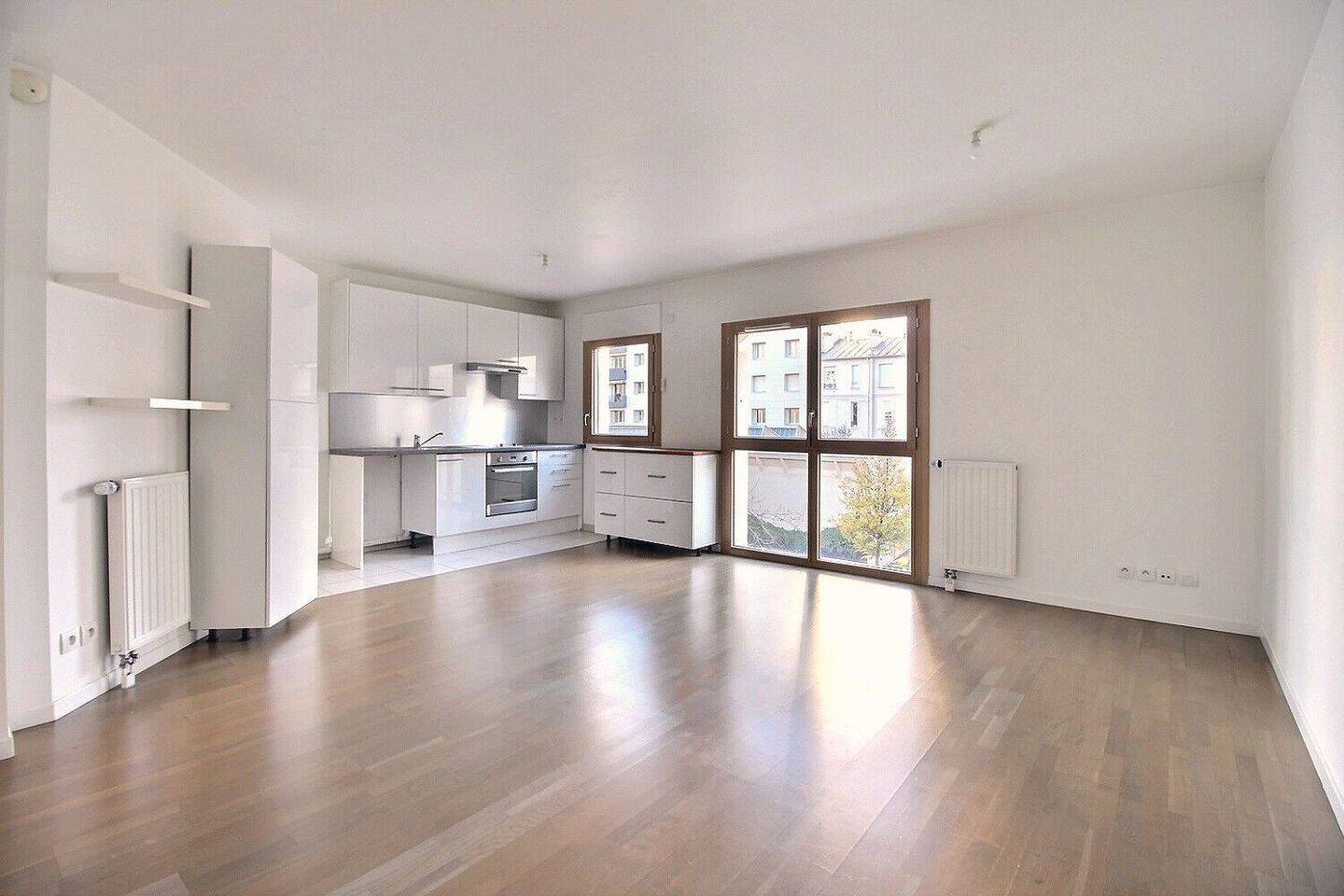 Maison à louer, 45m², COURBEVOIE