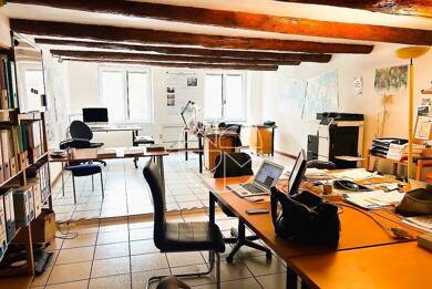 Espace bureau à vendre 190 000 € 87 m² de bureaux Marseille 2ème 13002