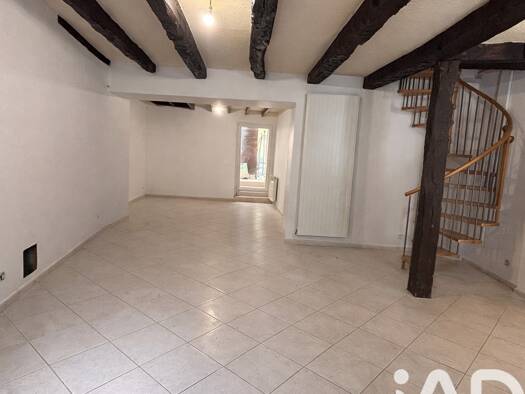 Maison de ville à vendre 169 000 € 5 pièces 3 chambres 137 m² 109 m² de terrain Broons 22250