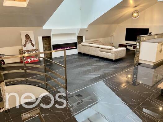 Loft à vendre 359 000 € 6 pièces 3 chambres 159,71 m² RDC Georges Rémond-Aristide Briand Gagny 93220