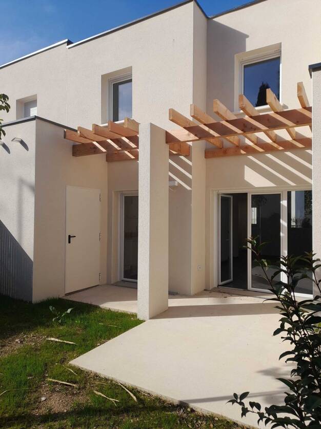 Maison à louer 1 179 € 3 pièces 2 chambres 72,5 m² Balaruc le Vieux 34540