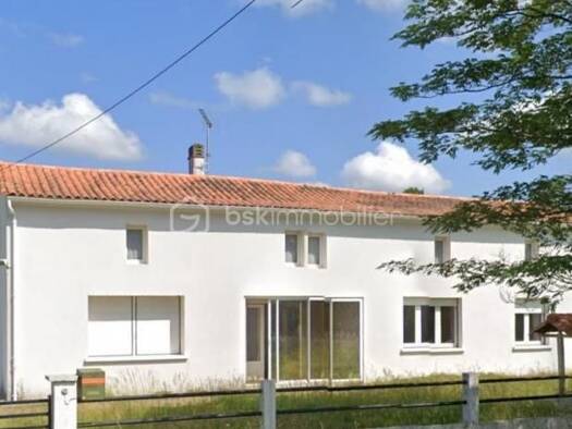 Maison à vendre 235 000 € 5 pièces 3 chambres 120 m² 20 000 m² de terrain Donnezac 33860