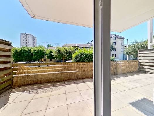 Appartement à vendre 218 000 € 2 pièces 1 chambre 50 m² RDC/3 Laurier-Les Charmettes Chambéry 73000