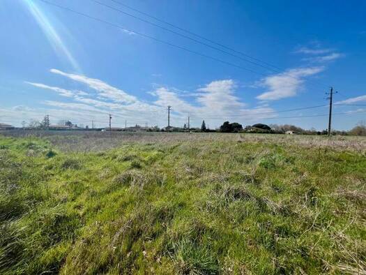 Terrain constructible à vendre 69 000 € 1 007 m² de terrain Mazères 09270